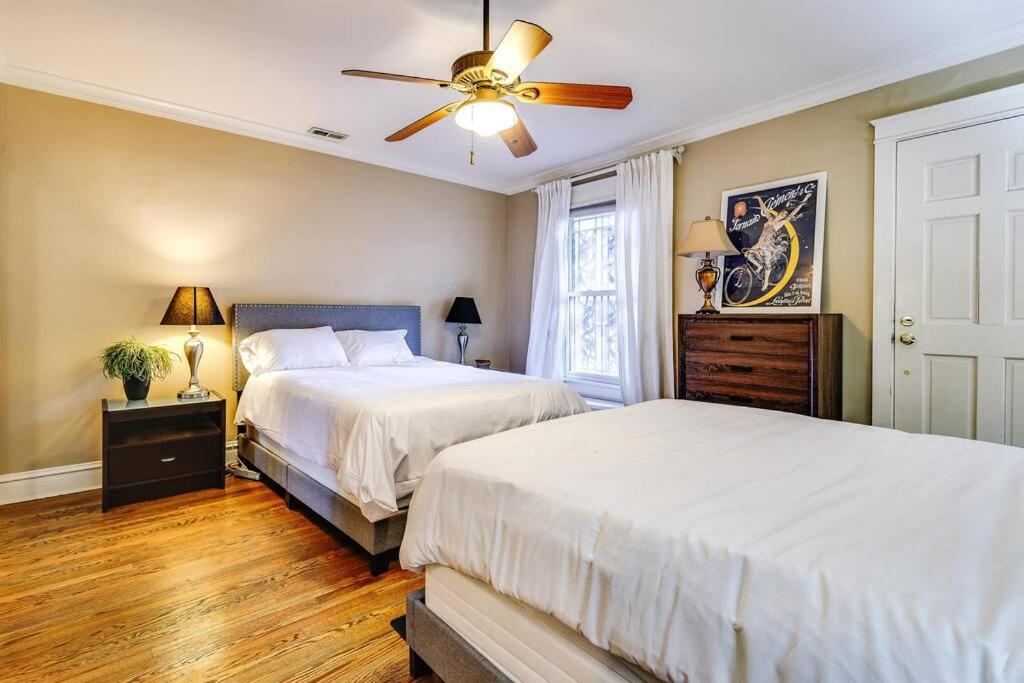 Historic And Unique Brownstone In Gold Coast - Downtown - 3 Apartment ชิคาโก ภายนอก รูปภาพ